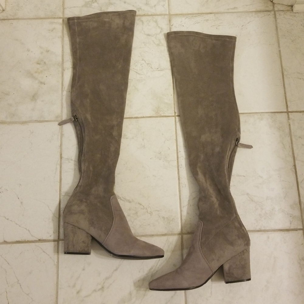 EUC Goodnight Macaroon OTK boots